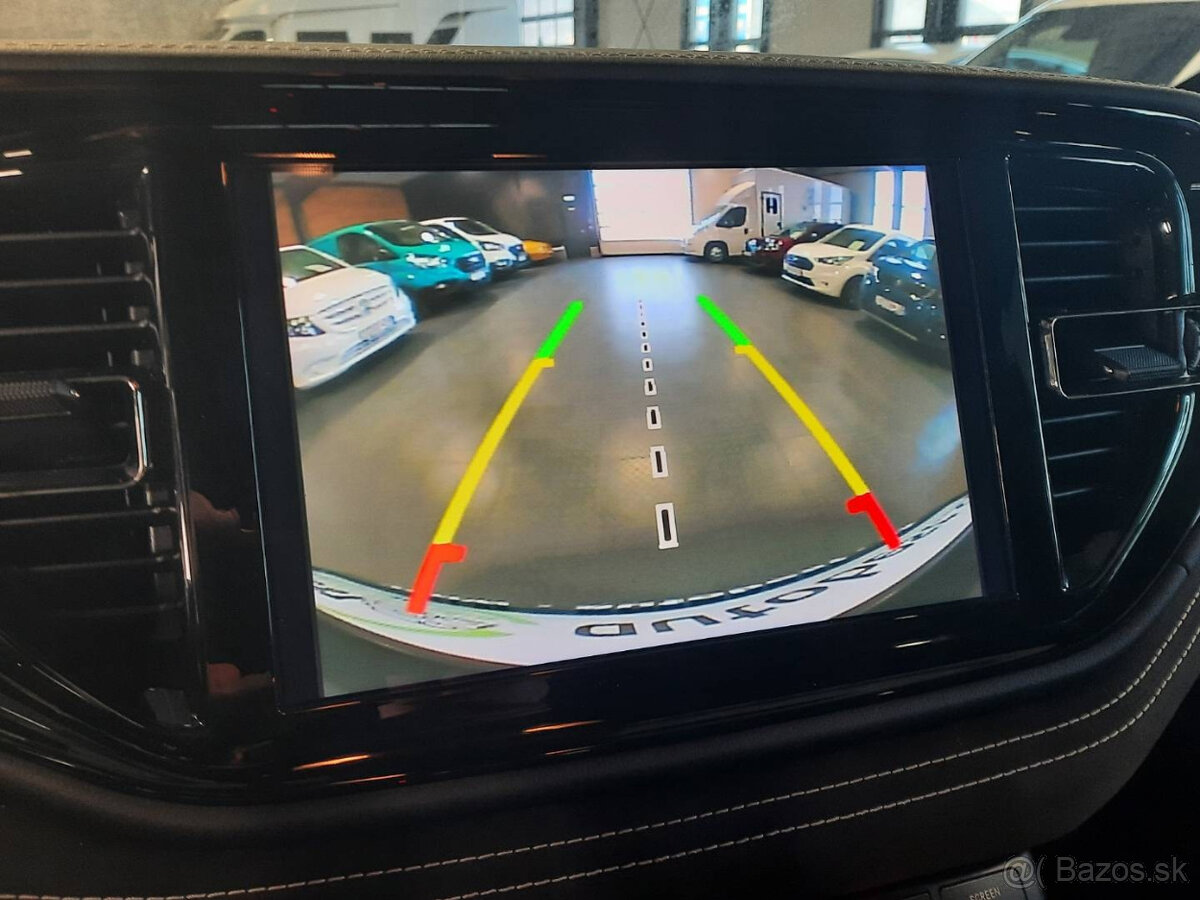 Dodge Durango SRT 6,4 V8 Hemi - 11