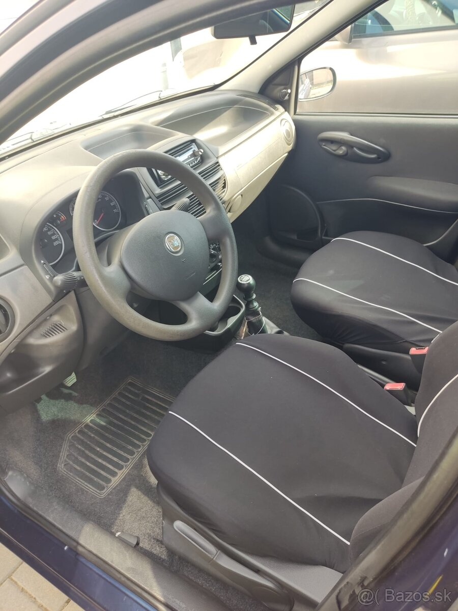 Fiat Punto 1,2 8V 44kW - 11