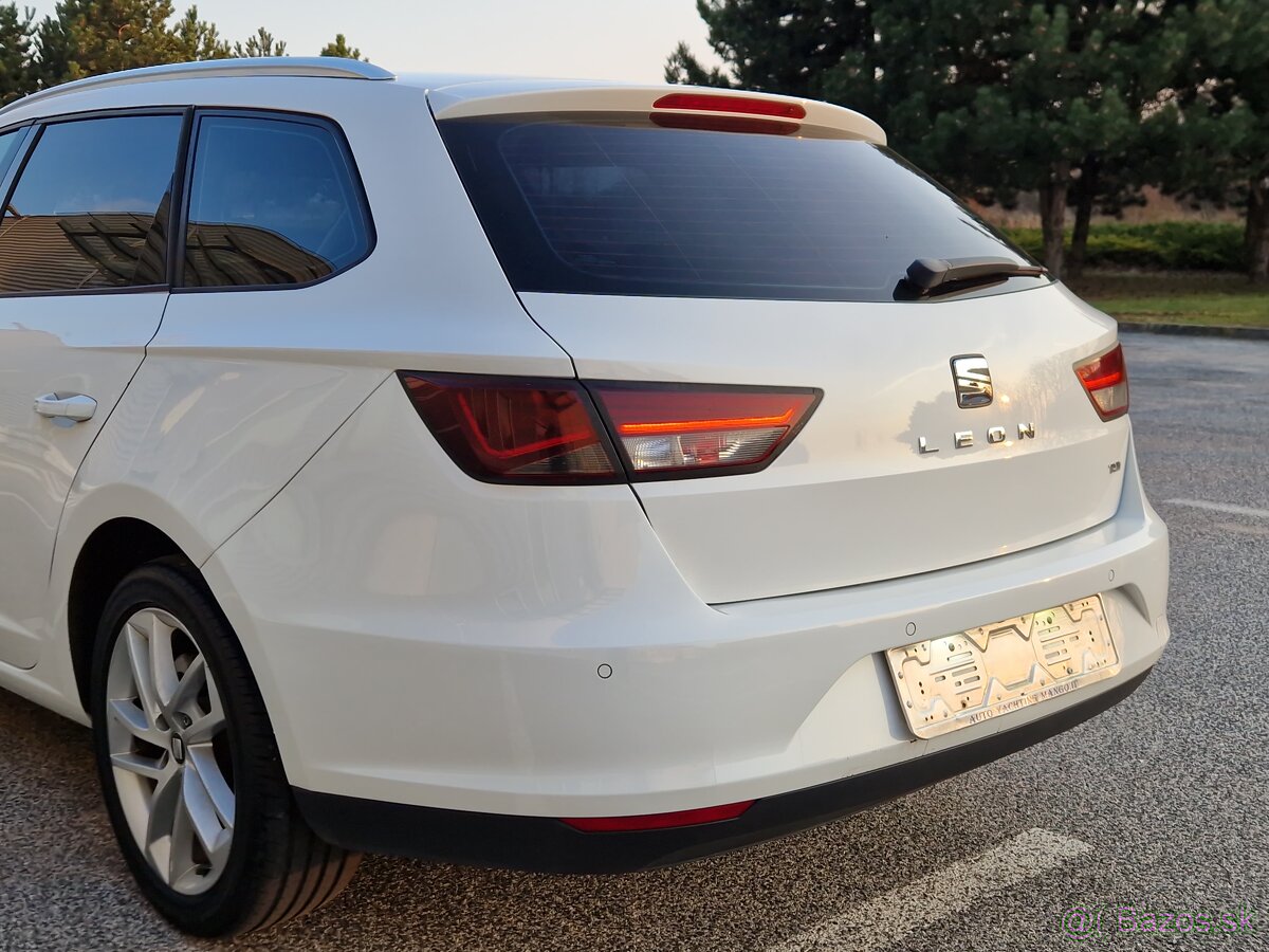 Seat Leon 2.0 TDI Style DSG - 11