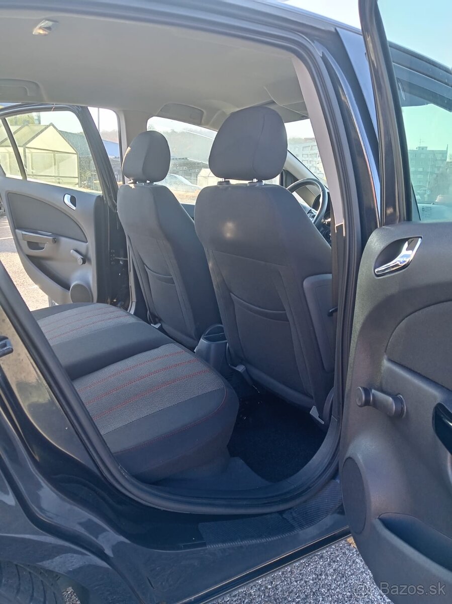 Opel Corsa 2013 CDTI - 11