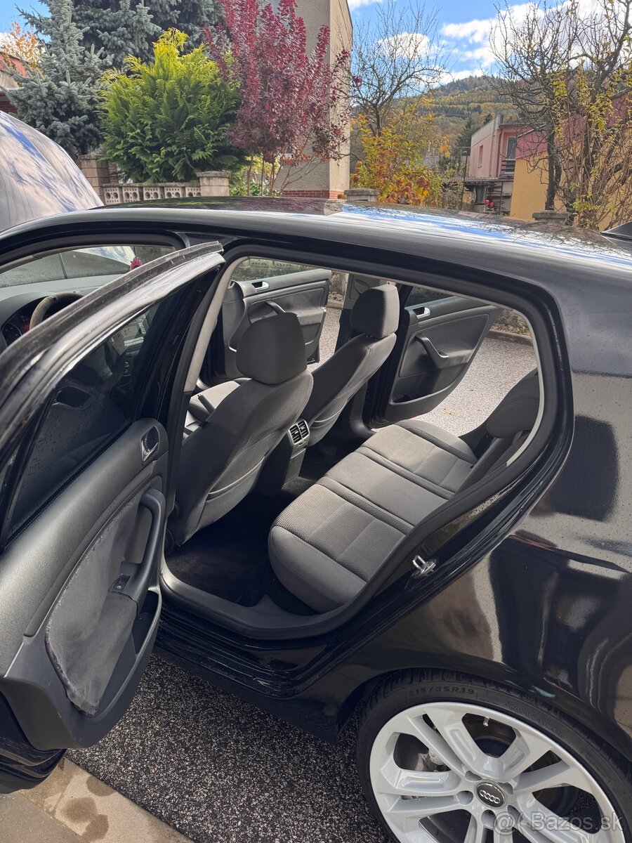 Volkswagen Golf V 1.9 TDI (GTI style) - 11