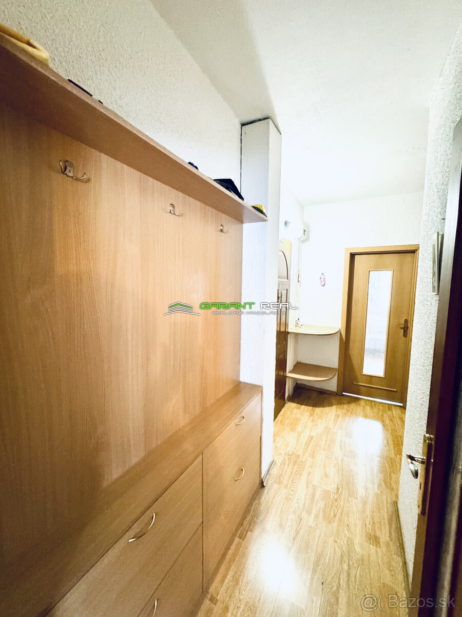 Prenájom 2-izb. byt, 52 m2, loggia, Hviezdoslavova ul. - 11