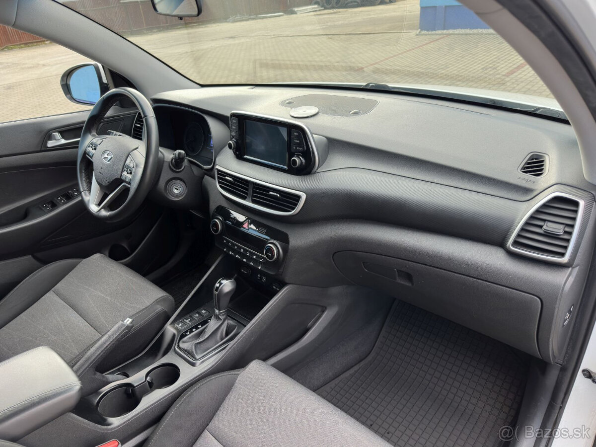 HYUNDAI TUCSON 1.6 CRDI 4WD AUTOMAT - 11