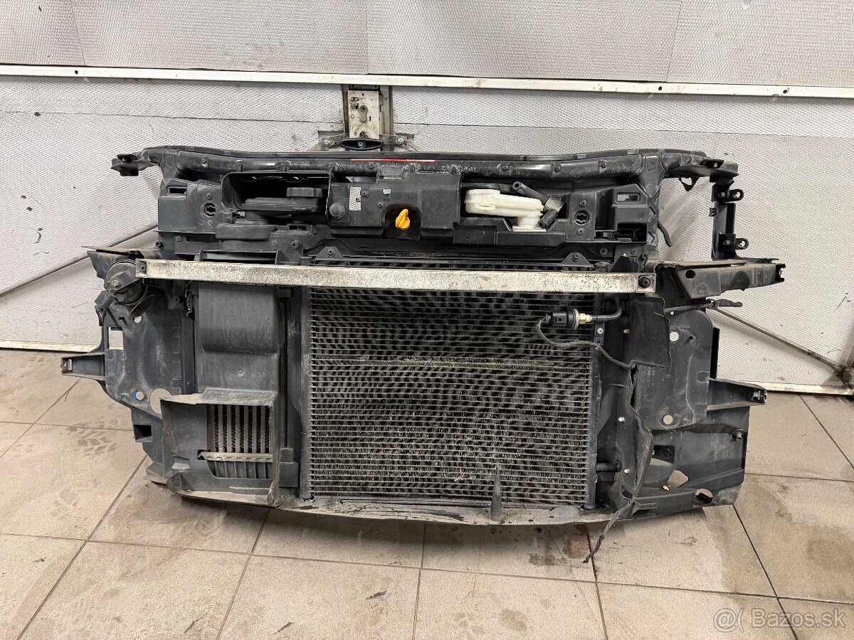 Audi A2 přední část vozidla barva LY9B - 11