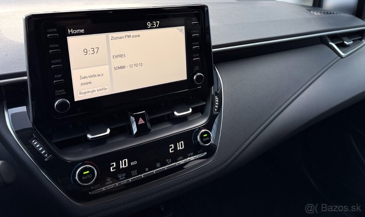 Toyota Corolla sedan 1.5 Dynamic Force Comfort - 11