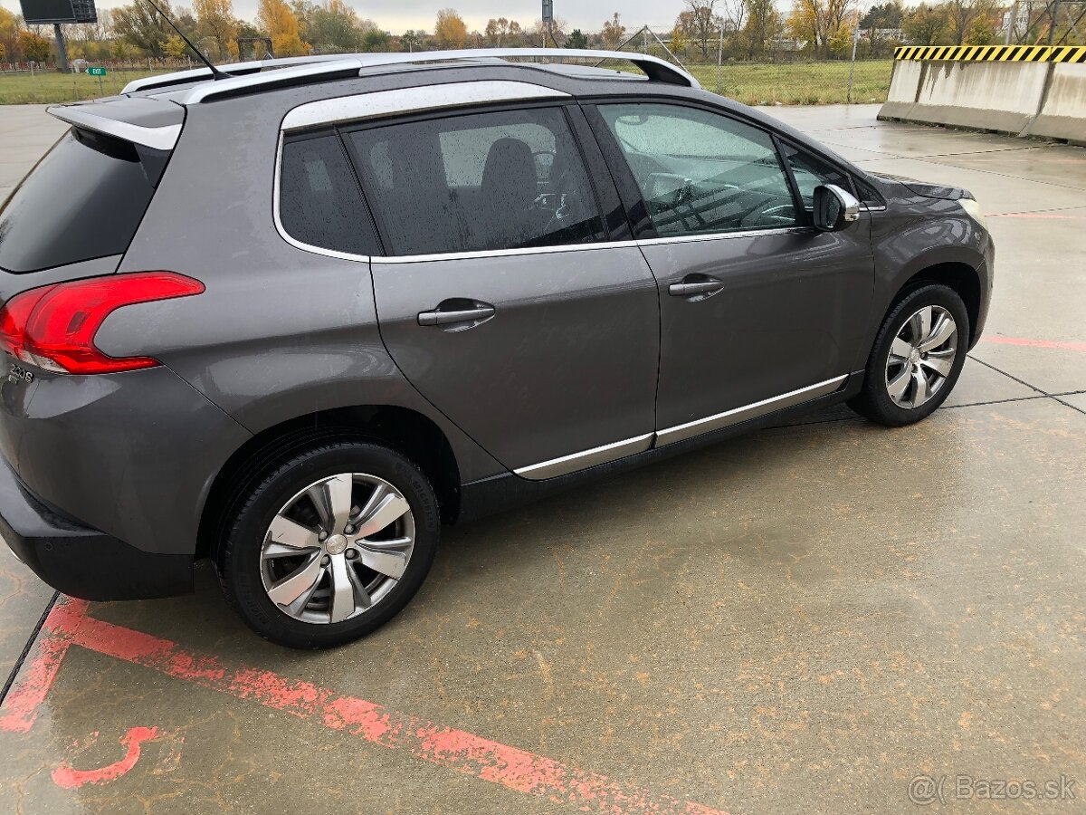 Peugeot 2008 / Automat - 11