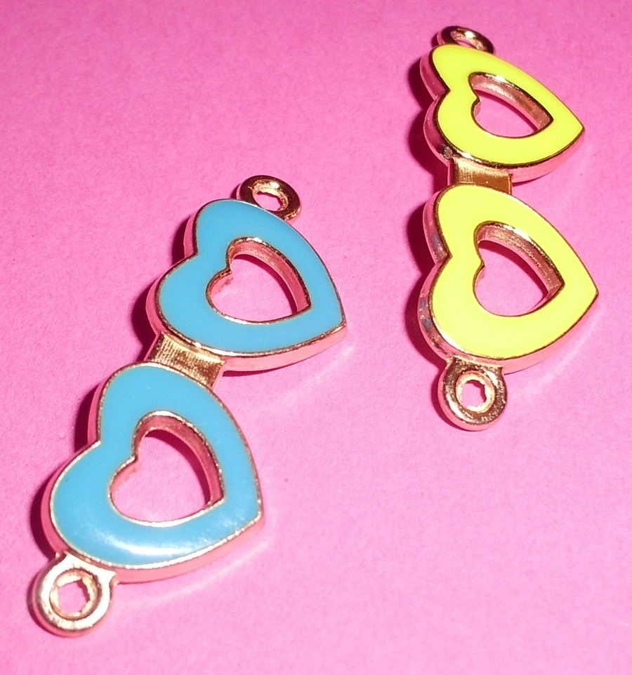 Materiál na dotvorovanie sada má 6 sáčkov - 11