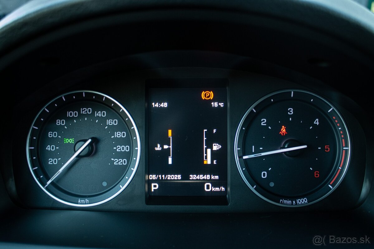 Land Rover Freelander 2 2.2 Diesel Automat 4x4 (2015) - 11