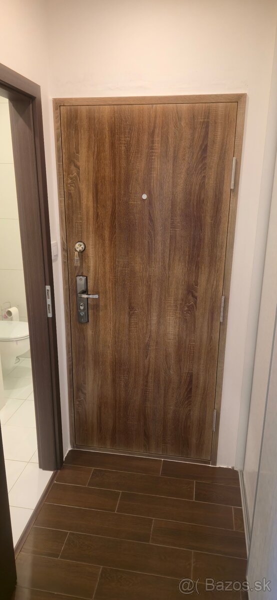 1-izbový byt po kompletnej rekonštrukcii - 11