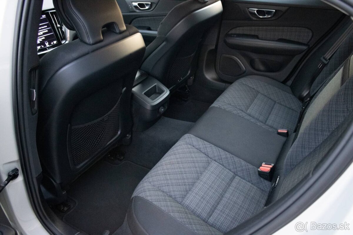 Volvo S60 B4 mHEV Plus Bright A/T, odpočet DPH - 11