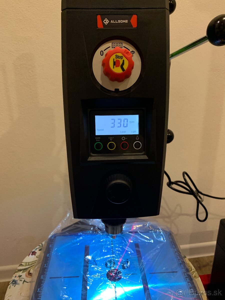 Stojanová vŕtačka 800W - 11