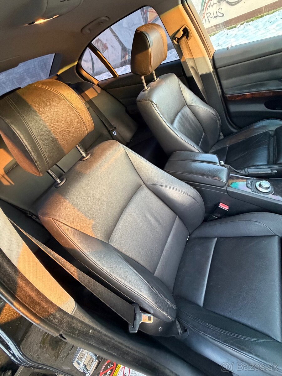 BMW e90 330i 190kw 2006 automat, NOVÁ STK/EK - 11