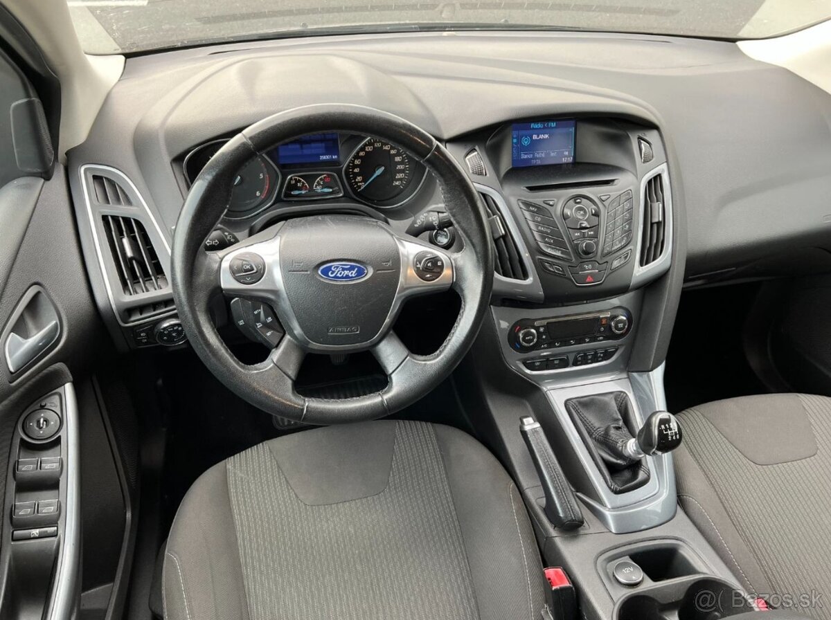Ford Focus 1.6 TDCi 77kw digi klima NAVI - 11