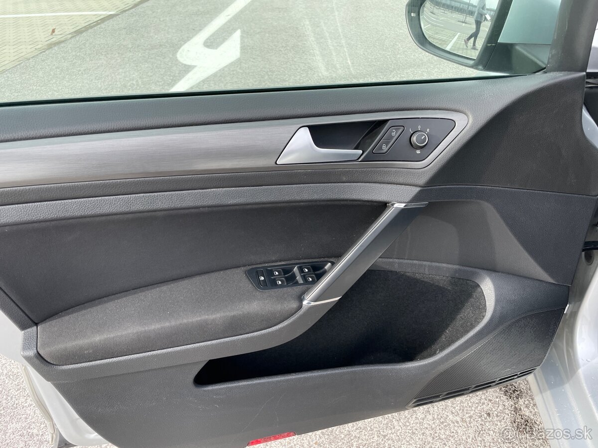 VOLKSWAGEN GOLF VII - na predaj / na splatky - 11