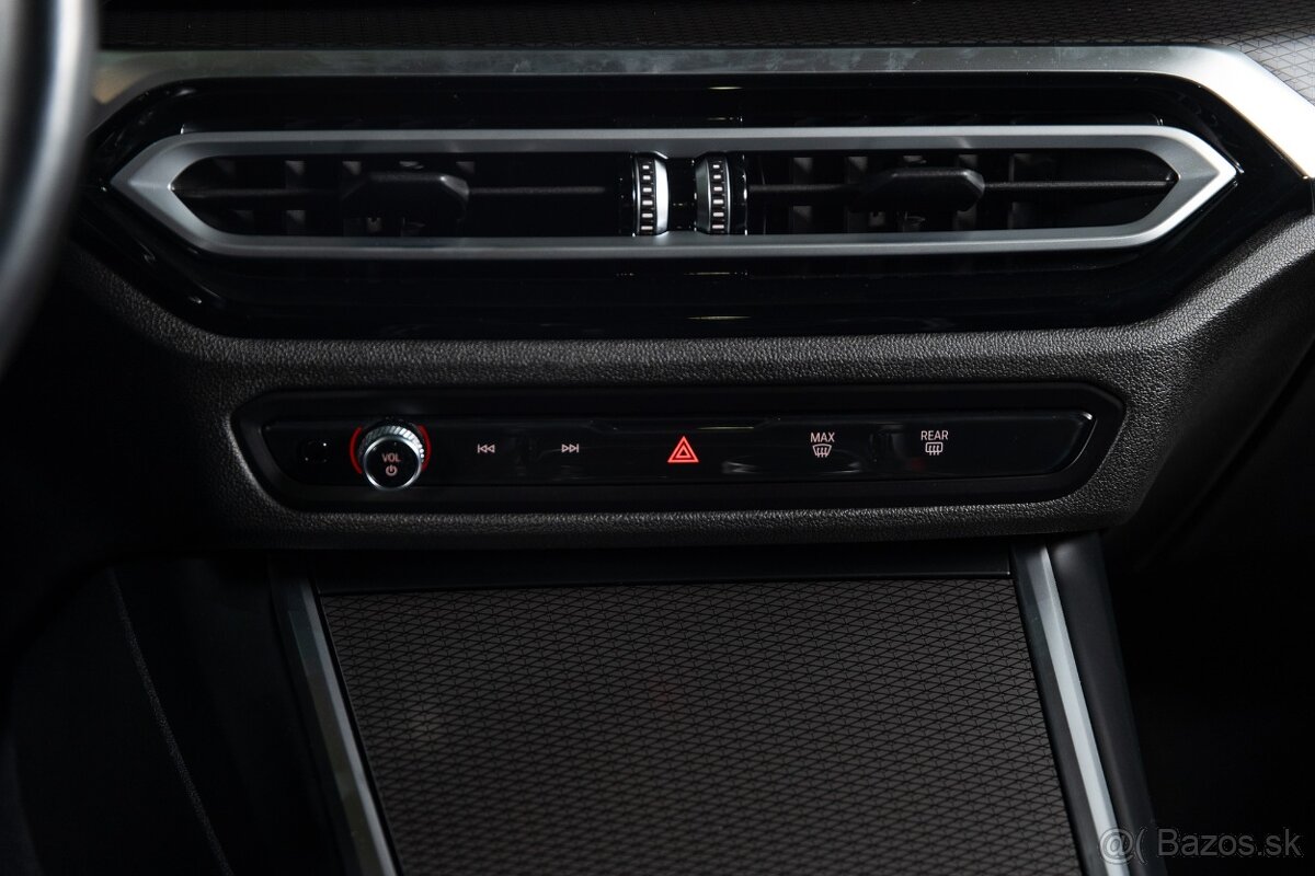BMW Rad 3 M340i xDrive, automat, 2023, DPH - 11