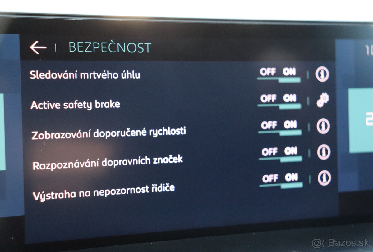 Citroën C4 ë- Elektro 100kW Shine - 11