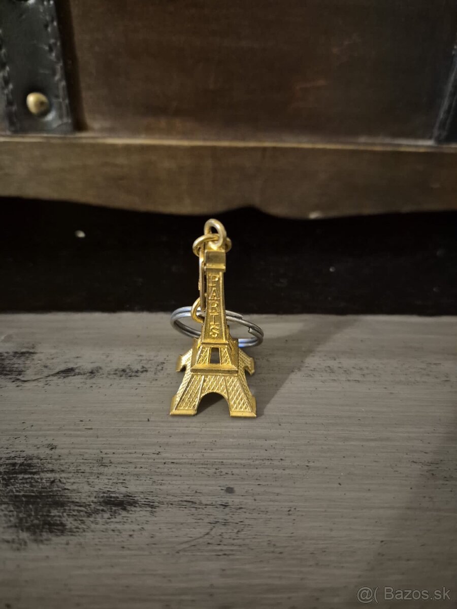 9ks - Kľúčenky rôzne druhy - 11