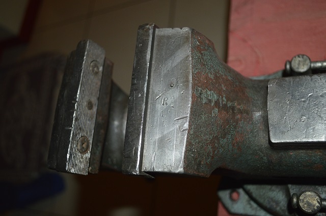 predam kvalitny socialisticky zverak YORK - 11