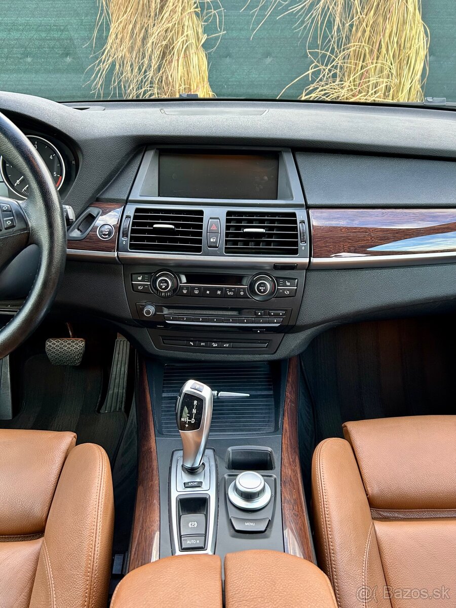 BMW X5 E70 3.0D - 11