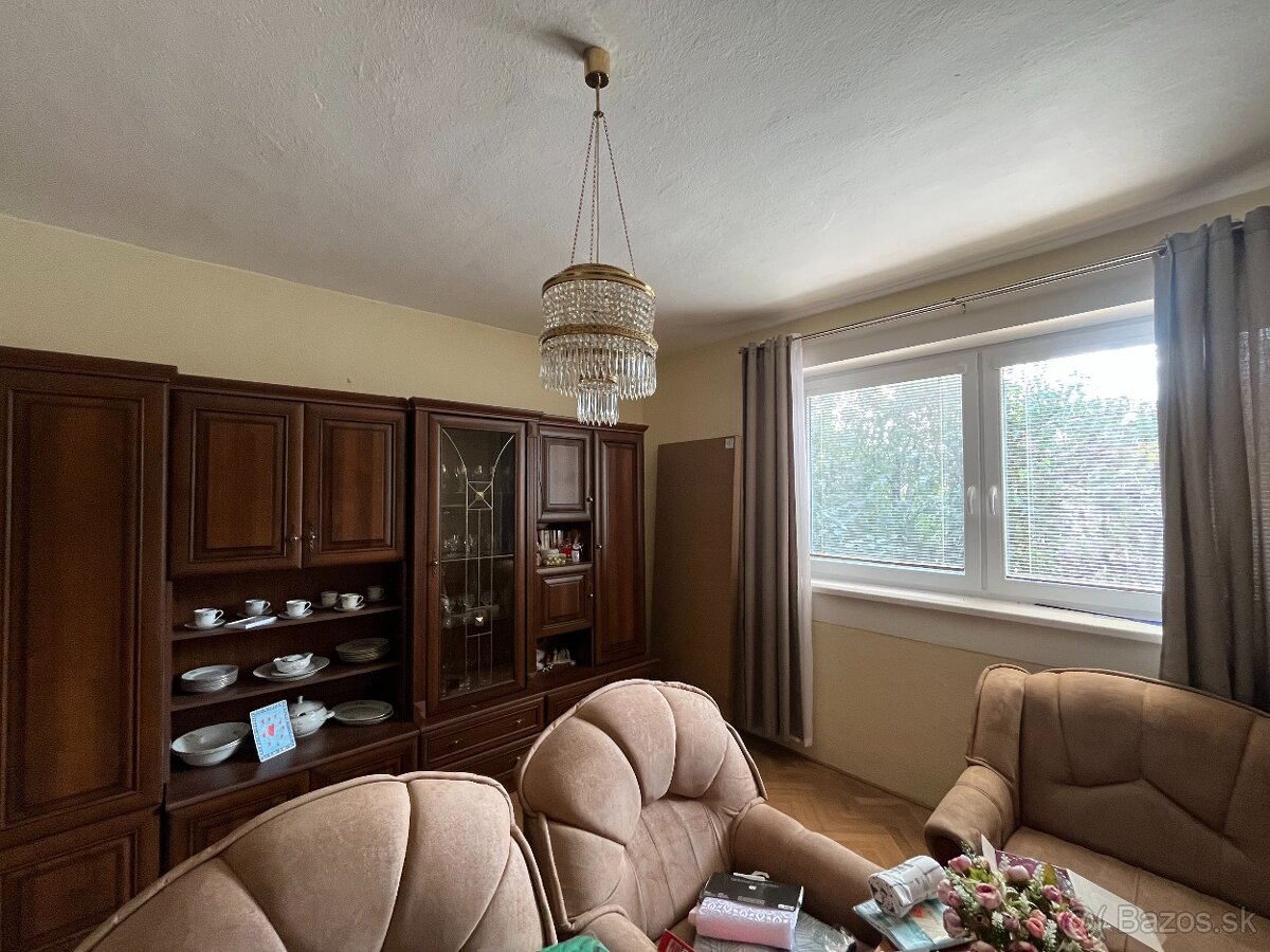 Exkluzívne u nás RD na 662m2 pozemku - 11