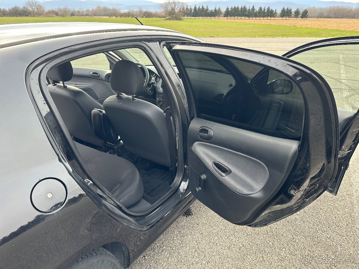 Peugeot 206+ - 11