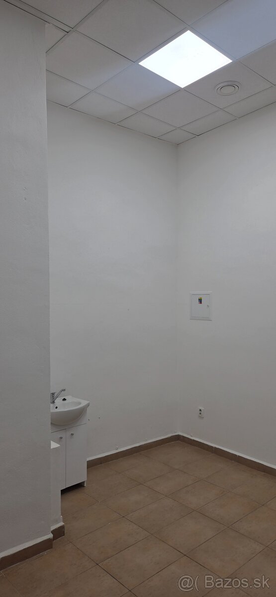 Prenájom priestorov - 11