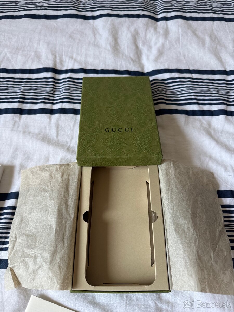 Originál kryty na IPhone 15/16 - 11