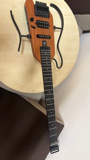 Nová Donner HUSH-X mahagony - 11