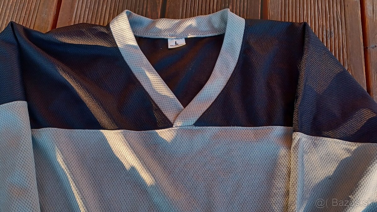 Hokejova vystroj - 11