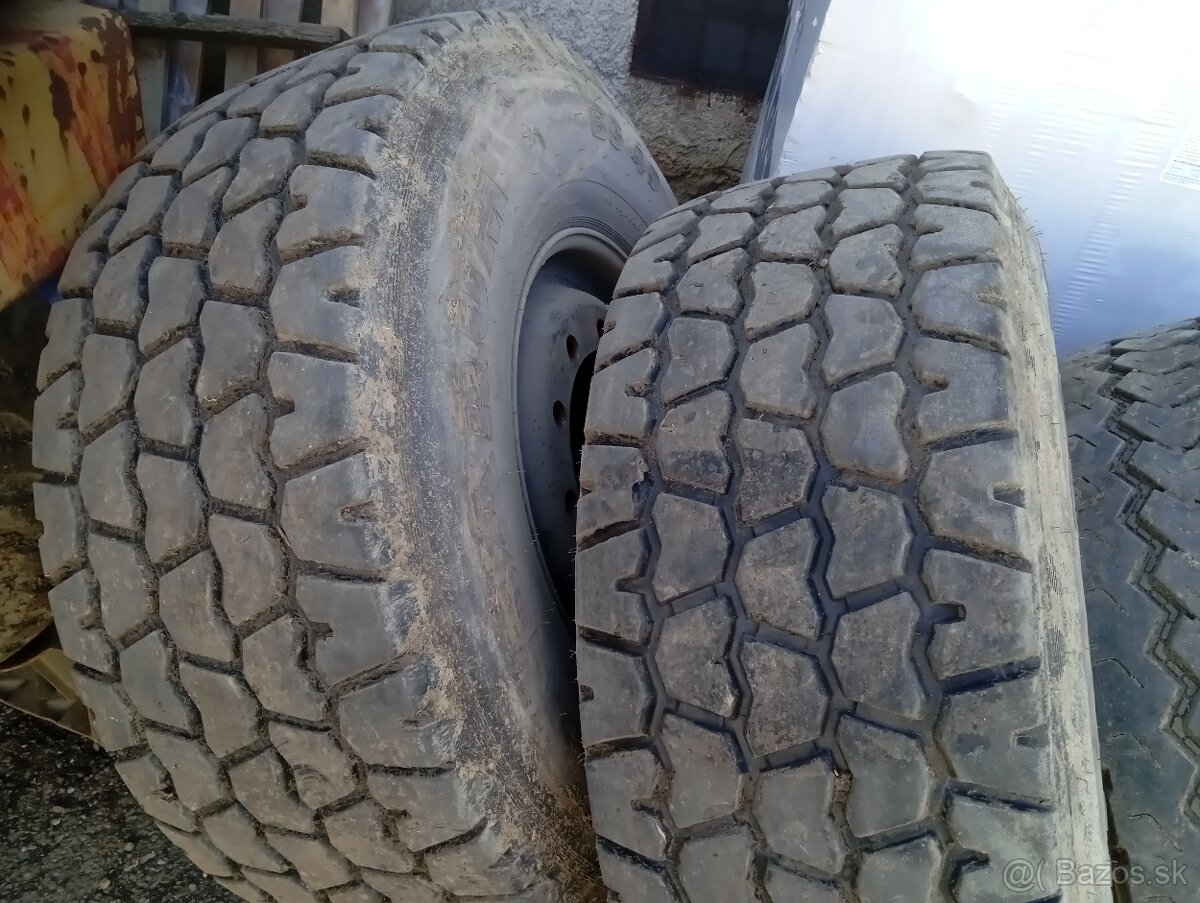 Tatra 815 AV 15 CKD 28 AGRO a INE - 11