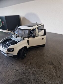 Modeli aut v mierke 1:24 - 11
