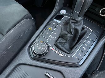 VW Tiguan 2.0 TSI 4MOTION, Highline DSG7, 1. majitel SR - 11