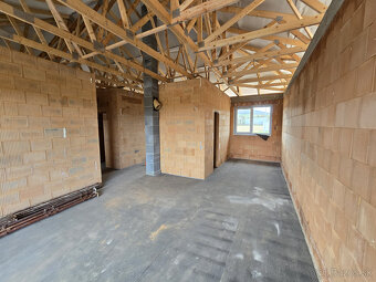 4 izbový BUNGALOV- Moravany nad Váhom DOLINKY s pozemkom 669 - 11