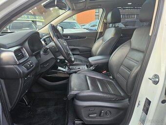 Kia Sorento 2.2 CRDi Platinum A/T - 11
