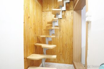 ZNÍŽENÁ CENA - RD v krásnom prostredí - nízke náklady - - 11