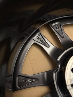 Nepoužité hliníkové disky 5x112 R19 Mercedes Benz GLB AMG - 11