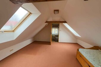 Vidiecky dom Batizovce – dvojgeneračné bývanie / investícia - 11