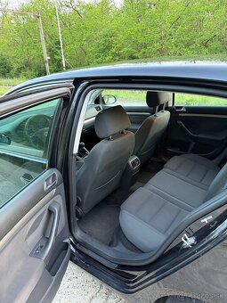 Volkswagen Golf 5 2.0TDi 103kw - 11