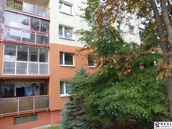 TOP ZREKONŠTRUOVANÝ+ ZARIAD. 5-izb. byt 95 m2+ loggia, vlast - 11