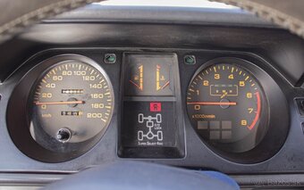 Mitsubishi Pajero Camper - 11