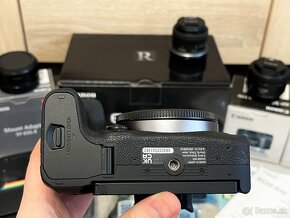 P: Fotoaparát Canon EOS R10 (záruka 4/2025), objektívy a iné - 11