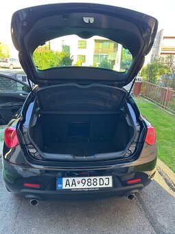 Alfa Romeo QV LINE - 11