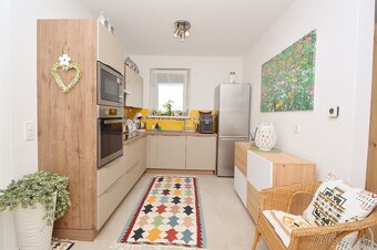 Predaj priestranný 2i byt s 7,15 m2 terasou, pivnica, Rajka - 11