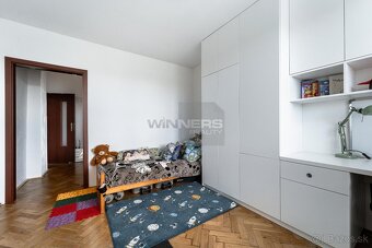 Zrekonštruovaný tehlový 2i (2,5i) byt s výťahom na Severe - 11