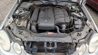 Mercedes W211 - 11