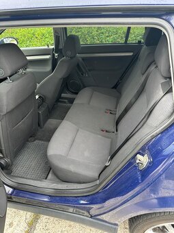 Opel Vectra combi 1,9 cdti - 11