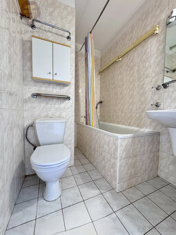 Na predaj 2-izbový byt v Ružinove, Bratislava-Rezedova ulica - 11