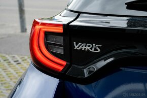 Toyota Yaris Hybrid 1.5 e-CVT Style - 11
