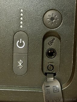JBL Partybox on the go - 11