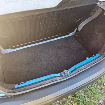 Predám Fiat Panda, r.v.2006 - 11